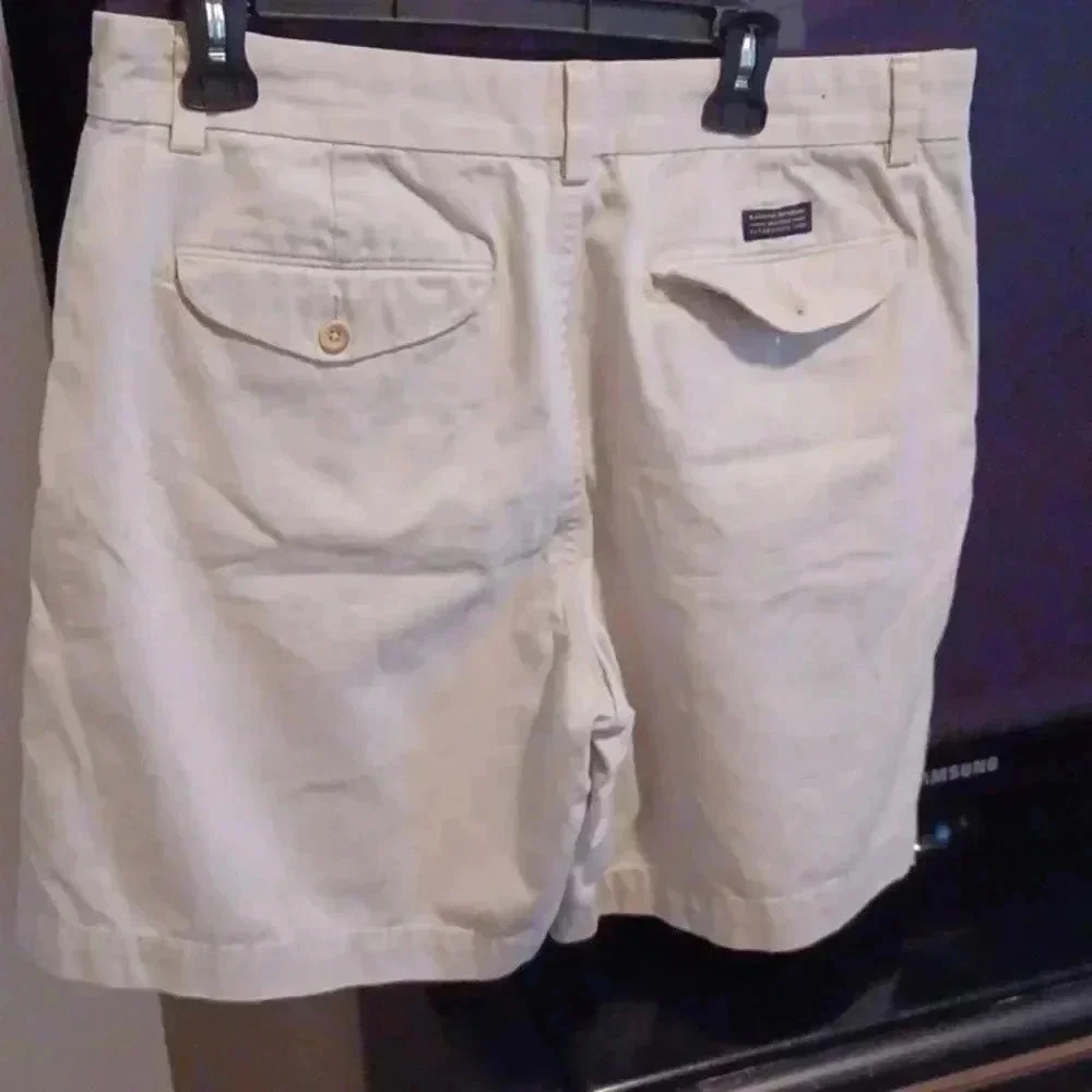 > Men's Banana Republic shorts Size 36 Cotton